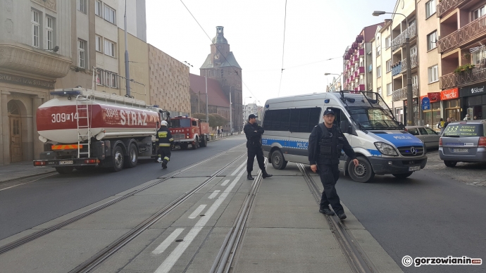 7/13 Pożar starego domu towarowego