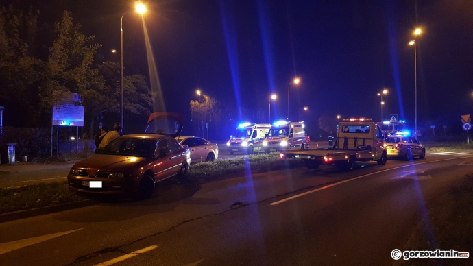 6/8 Nissan wymusił na rondzie Wyszyńskiego