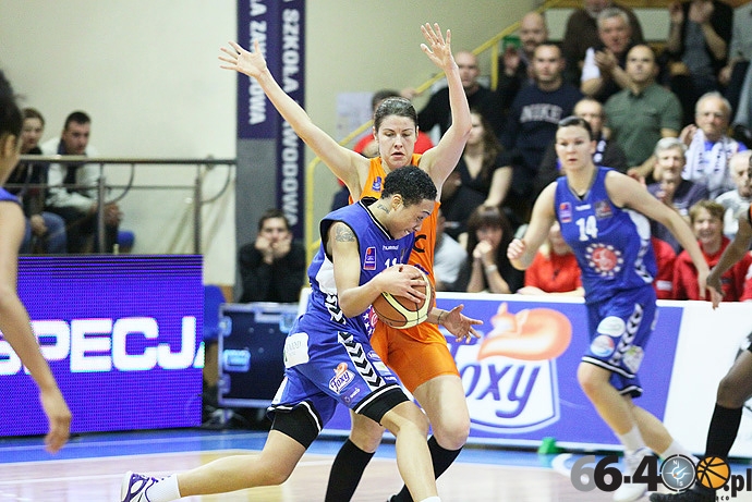 32/49 KSSSE AZS PWSZ Gorzów - CCC Polkowice 66:55