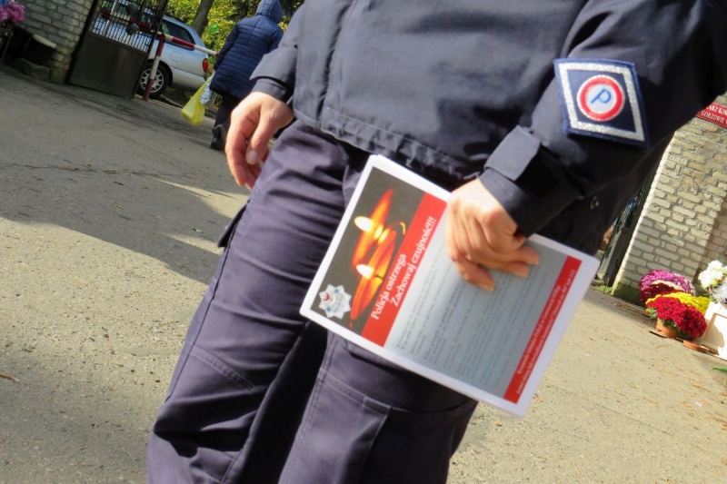 4/7 Bądźmy ostrożni w okolicach cmentarzy 