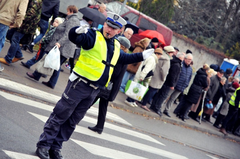 4/10 Policyjna akcja 