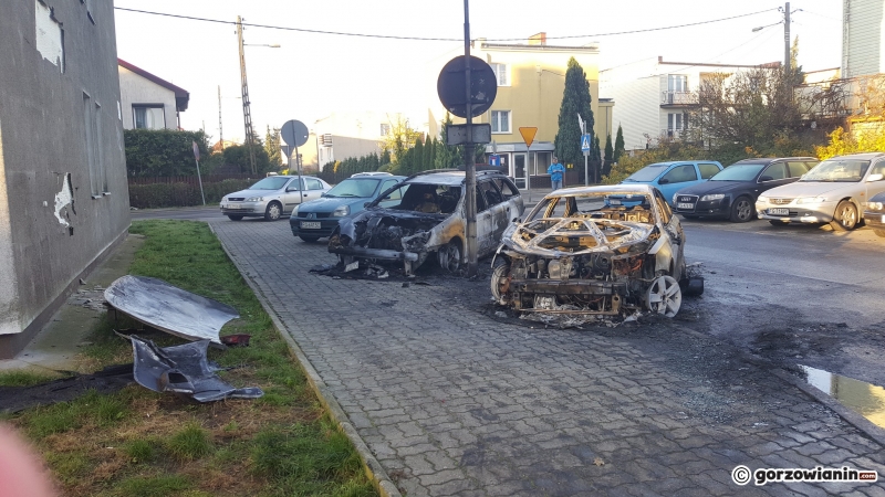 9/12 Na Zawarciu spłonęły trzy samochody