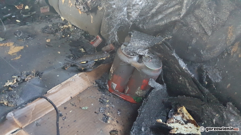 10/12 Na Zawarciu spłonęły trzy samochody