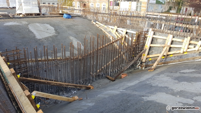 6/24 Przebudowa estakady na półmetku