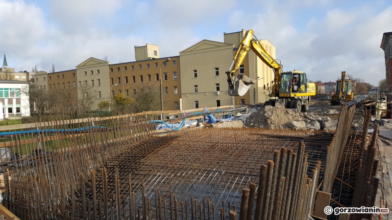 9/24 Przebudowa estakady na półmetku
