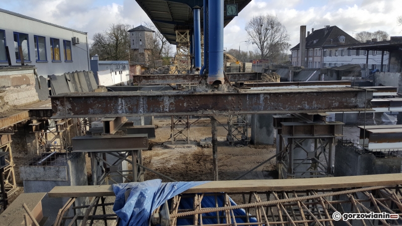 15/24 Przebudowa estakady na półmetku