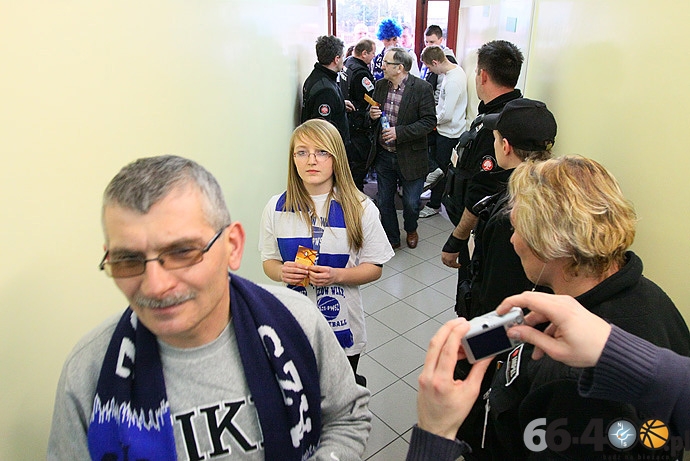 11/83 CCC Polkowice - KSSSE AZS PWSZ Gorzów 80:69