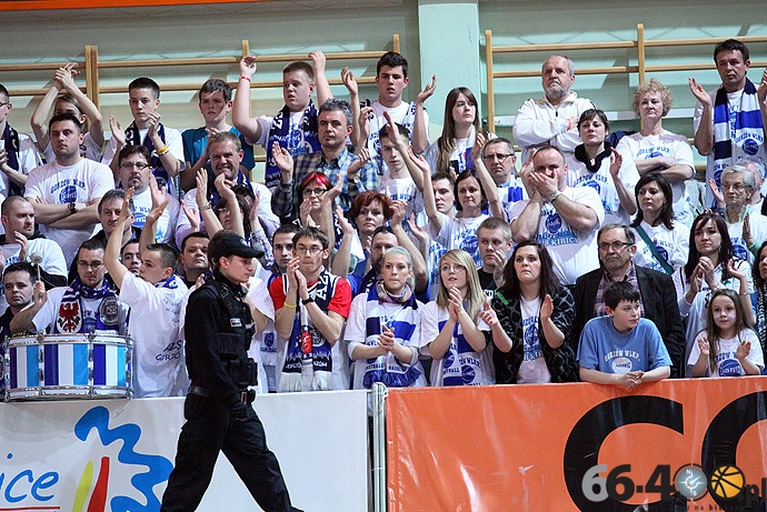 26/83 CCC Polkowice - KSSSE AZS PWSZ Gorzów 80:69