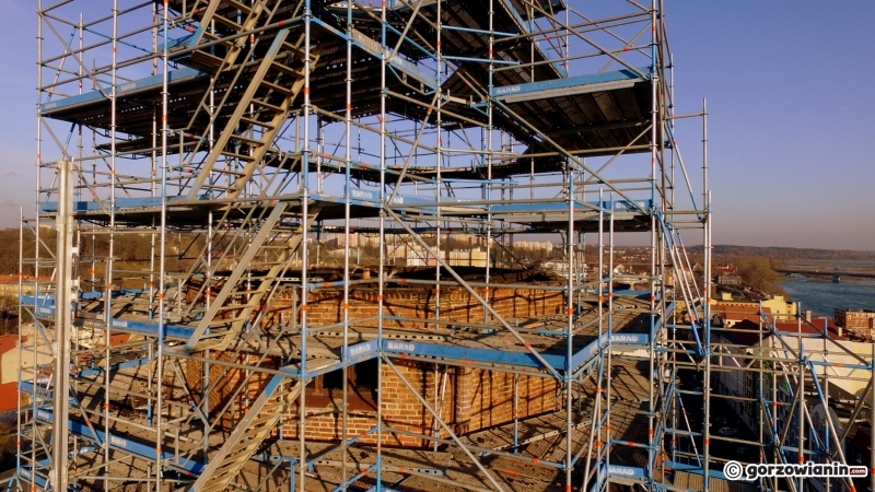 7/7 Katedra już bez kopuły