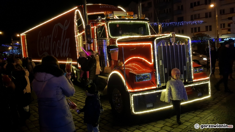 9/15 Ciężarówka coca-coli przyciągnęła tłumy