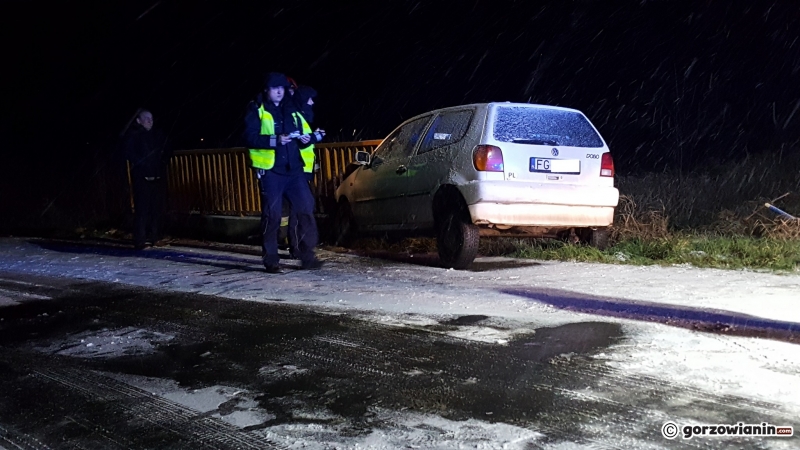 4/6 Polo rozbite na barierkach