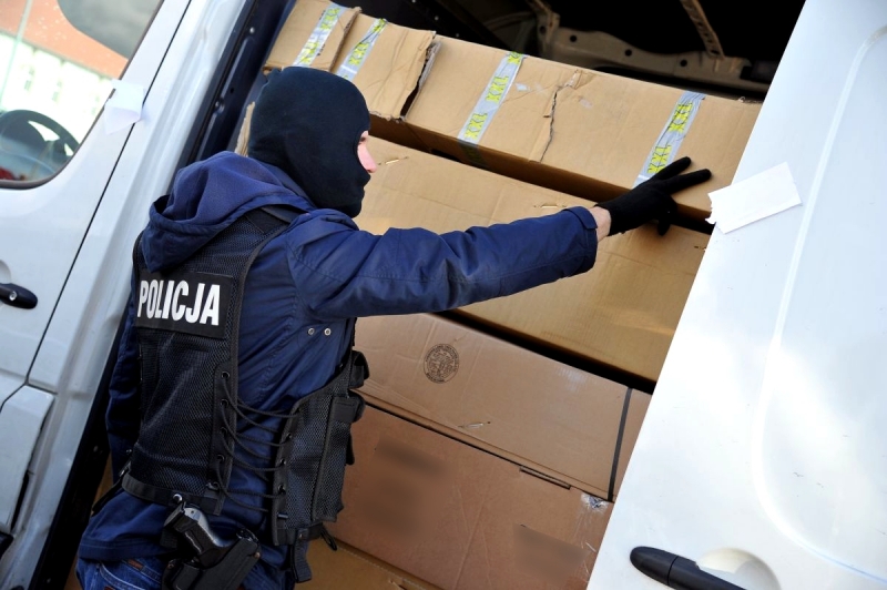 9/12 Policjanci odzyskali skradziony towar
