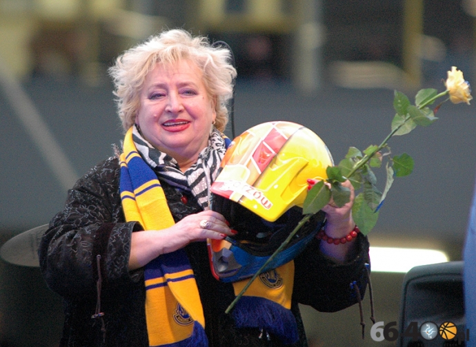 4/35 Otwarcie stadionu im. Edwarda Jancarza