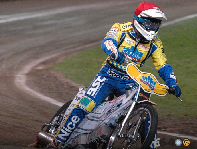 32/35 Otwarcie stadionu im. Edwarda Jancarza