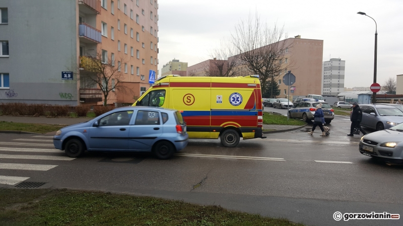 3/5 6-latek potrącony na pasach