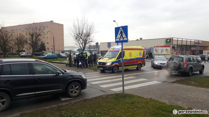 4/5 6-latek potrącony na pasach