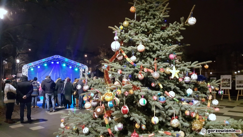 6/12 Świąteczny kwadrat