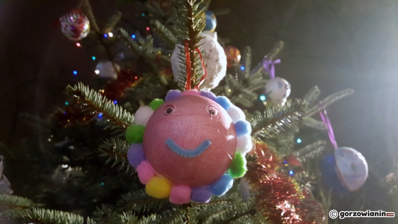 8/12 Świąteczny kwadrat