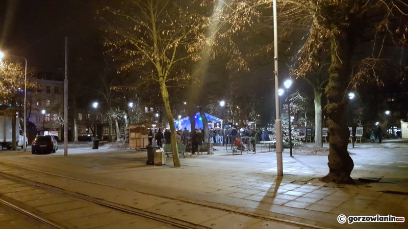 10/12 Świąteczny kwadrat