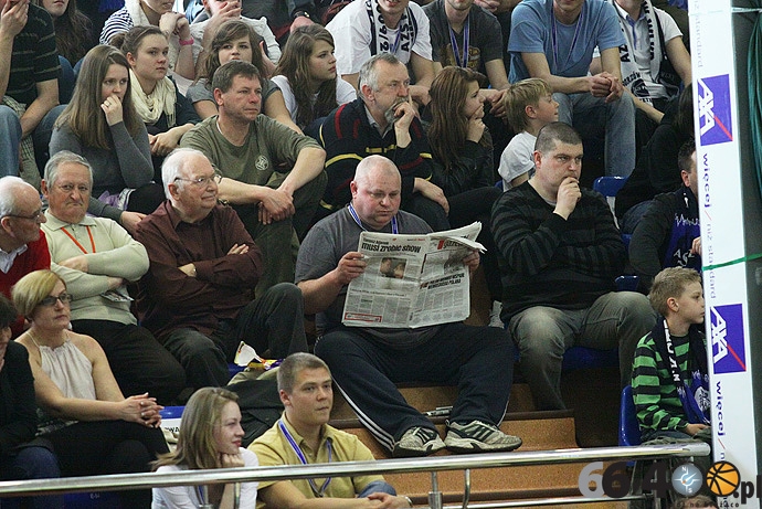 17/41 KSSSE AZS PWSZ Gorzów - Lotos Gdynia 81:76