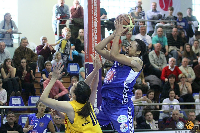 22/41 KSSSE AZS PWSZ Gorzów - Lotos Gdynia 81:76