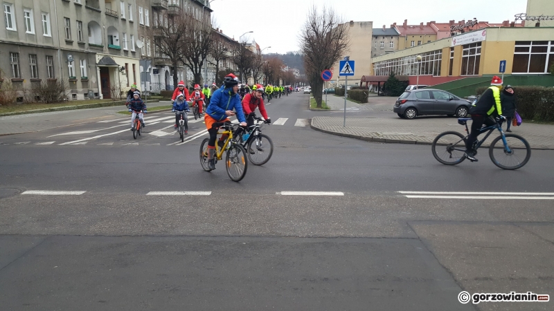 9/18 Mikołaje na rowerach przejechali przez Gorzów
