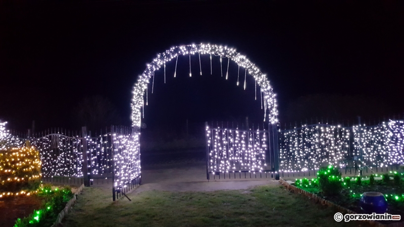 21/22 Świecące tysiącami światełek Popowo