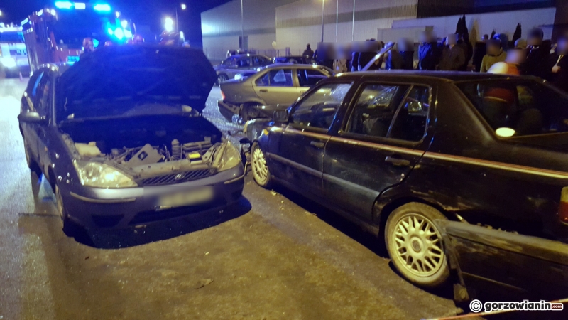 4/7 Wypadek przy Mosiężnej