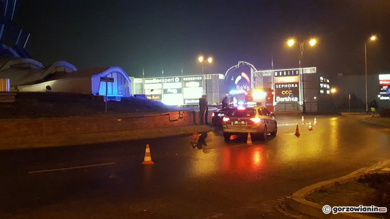 5/5 Kolizja na rondzie przy Nova Park