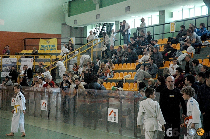 4/32 Ogólnopolski Mlodziezowy Turniej Ju-jitsu FIGHTING 