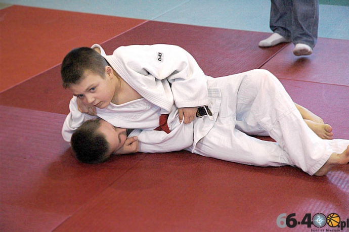 12/32 Ogólnopolski Mlodziezowy Turniej Ju-jitsu FIGHTING 