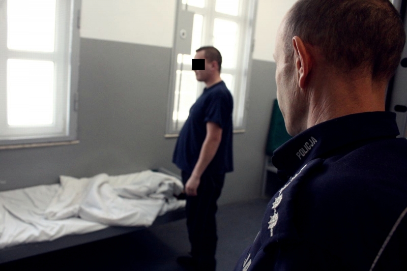 13/13 Zabójstwo w Deszcznie