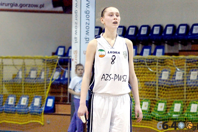 8/15 AZS II PWSZ Gorzów - Wisła McArthur II Kraków 57:59 (23:18, 11:10, 12:13, 11:18)