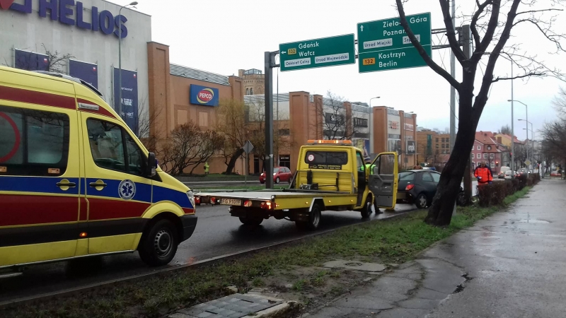 3/5 Zdarzenie drogowe na Alei Konstytucji