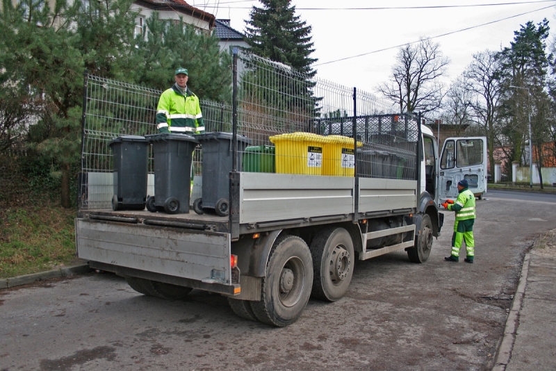 4/7 W Gorzowie trwa wymiana pojemników