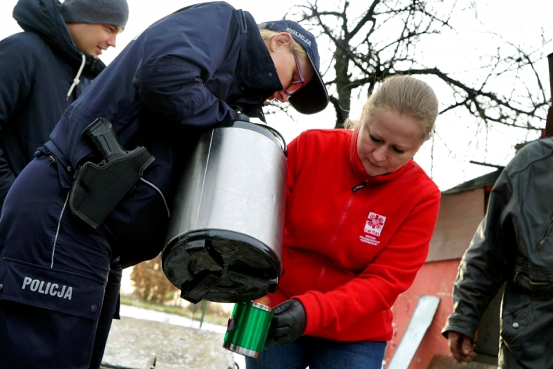 3/9 Z pomocą bezdomnym