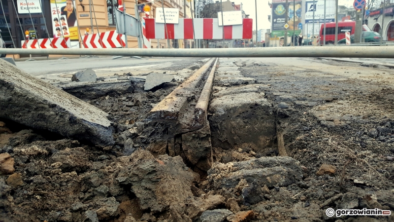 12/19 Ruszył remont Sikorskiego