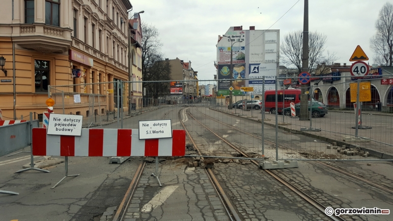 17/19 Ruszył remont Sikorskiego