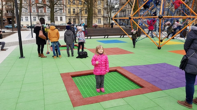 5/13 Oficjalne otwarcie Kwadratu