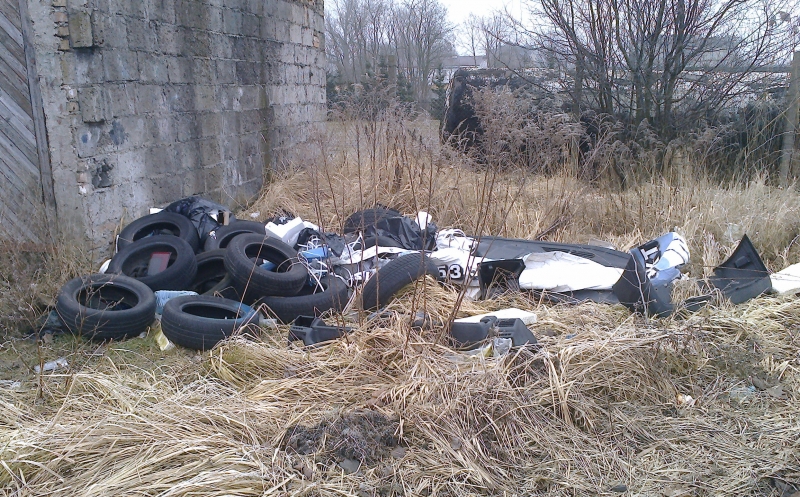 8/8 Śmietnisko na Fabrycznej