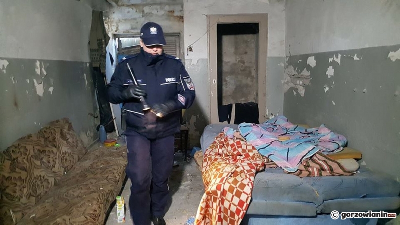 2/4 Służby szukały bezdomnych