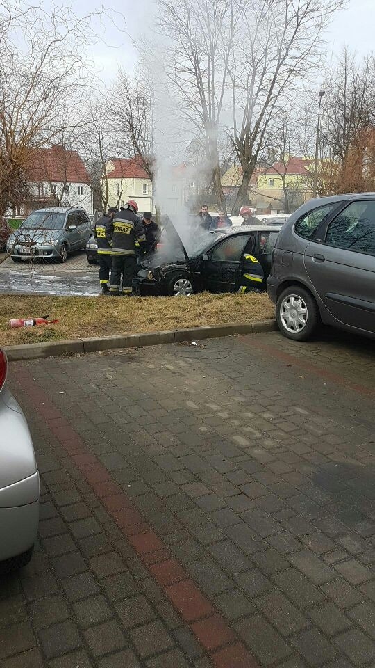 4/7 Pożar samochodu przy Okólnej