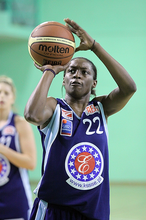 17/29  INEA AZS Poznań - KSSSE AZS PWSZ Gorzów 61-86 [sparing]