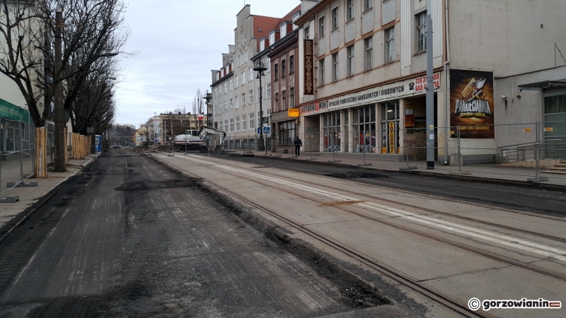 6/15 Kolejny etap remontu na Sikorskiego