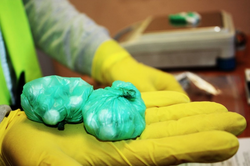 3/6 Przemycana heroina nie trafi na rynek 