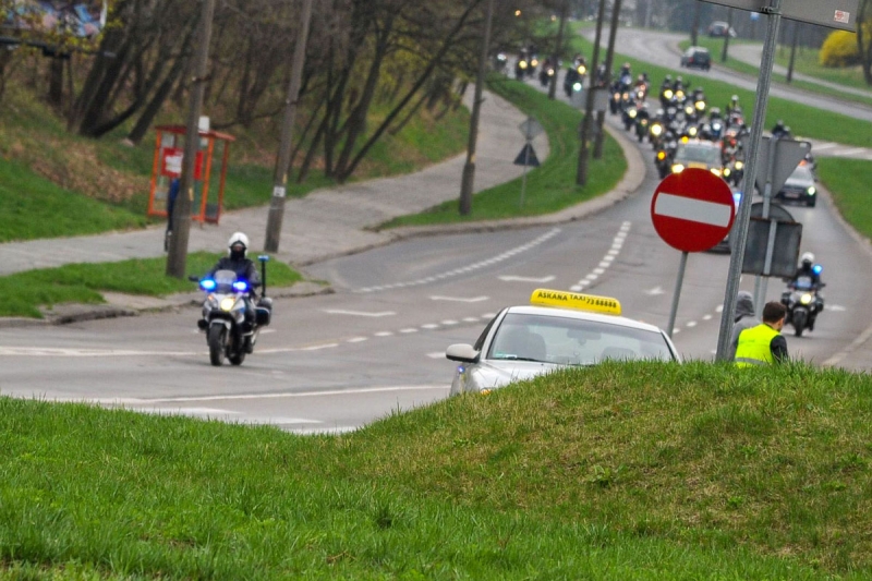 24/49 Motocykliści rozpoczęli sezon