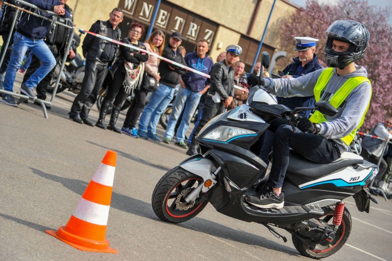 46/49 Motocykliści rozpoczęli sezon