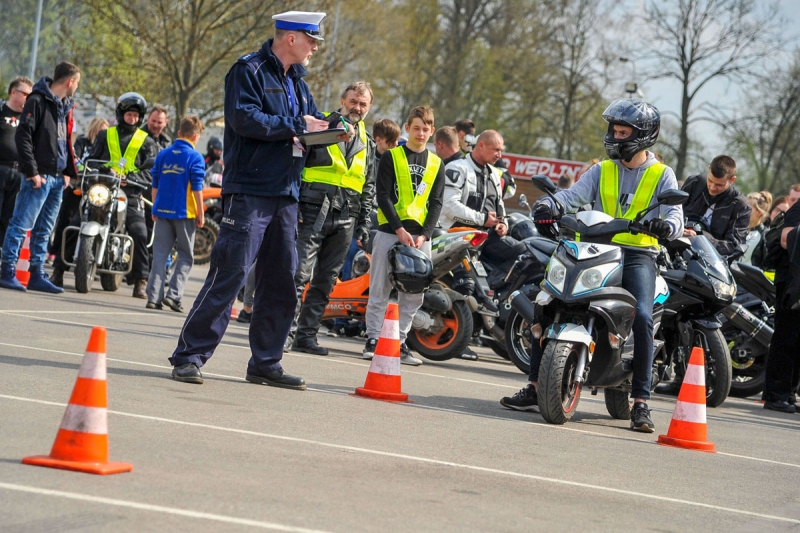 48/49 Motocykliści rozpoczęli sezon