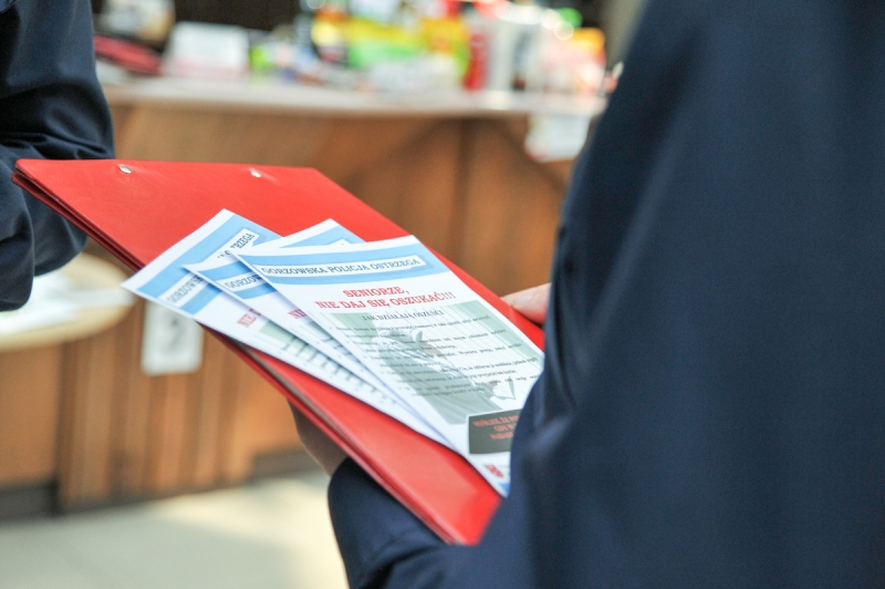 5/5 Seniorze nie daj się oszukać