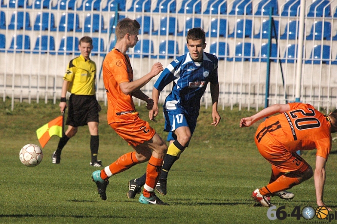 32/33 GKP Stilon - KSZO Ostrowiec 1:2 (0:0)